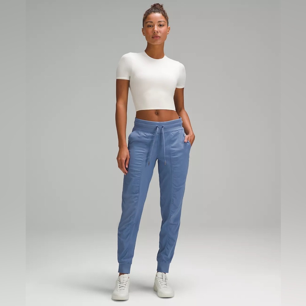NWT Lululemon Dance Studio Mid-Rise Jogger - Picture 2 of 6